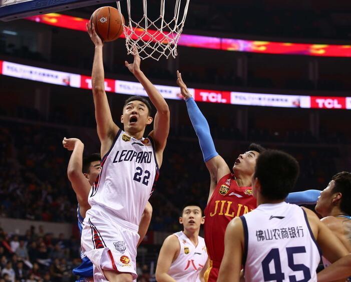 足的自信 足的自信