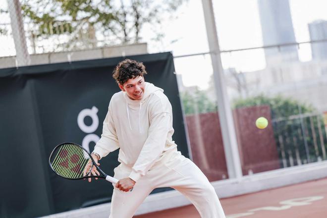 示自己的平 示自己的平