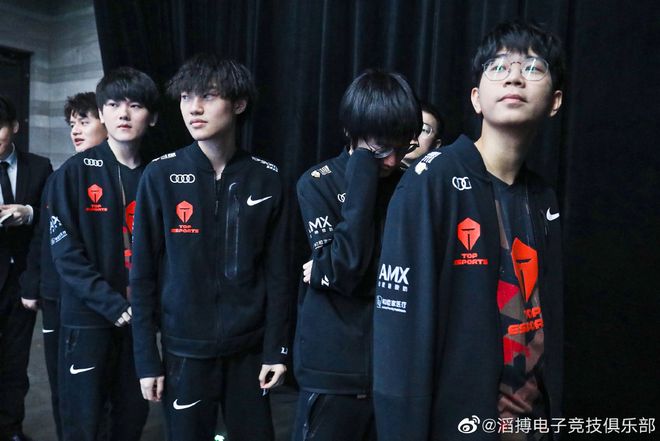 却未能完全 却未能完全