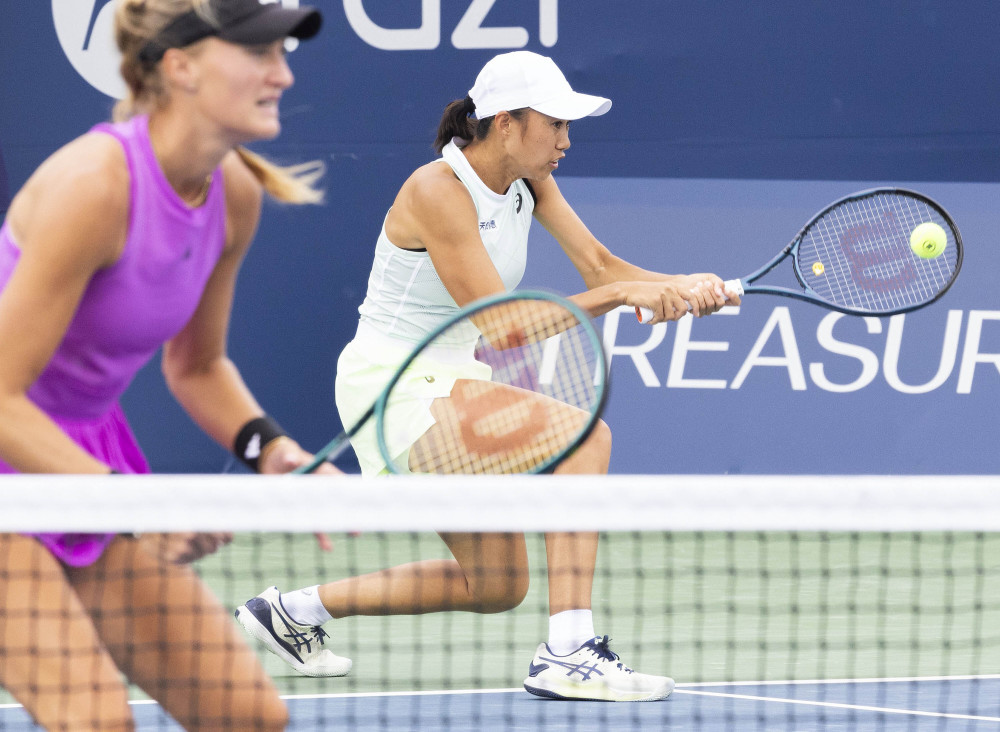 就期望值看 就期望值看