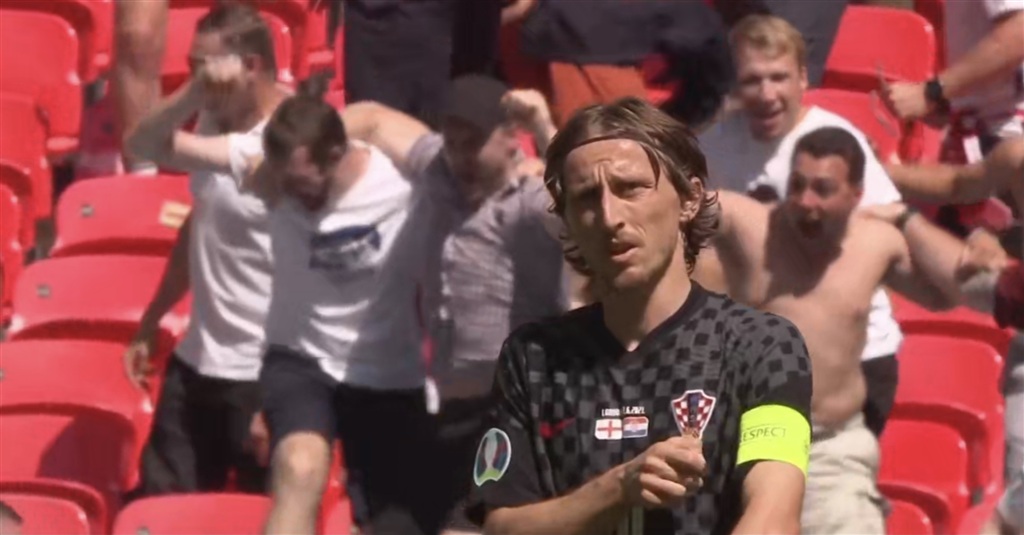 对自家人不 对自家人不